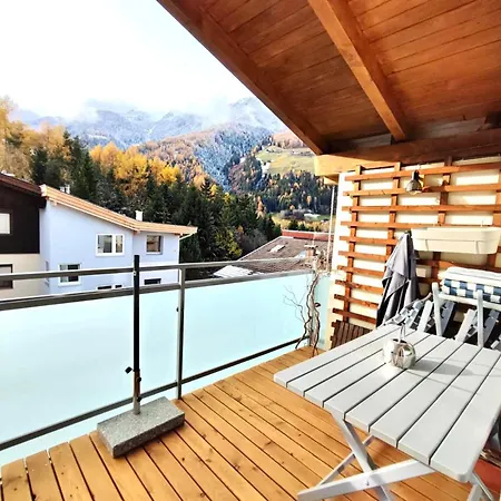 Baumblick Mit Whirlpool *